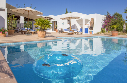 Casa vacaciones Ibiza con piscina - Can Pato - detras de Can Furnet